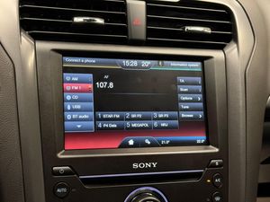 Ford Mondeo bild 20