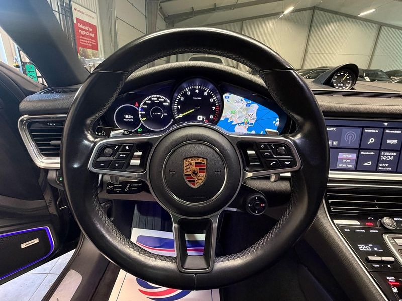Porsche Panamera bild 24