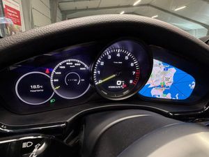 Porsche Panamera bild 25