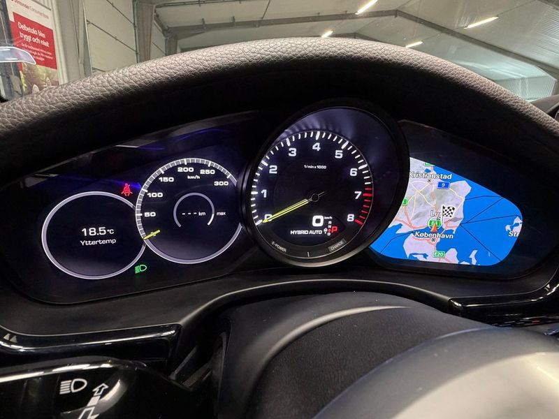 Porsche Panamera bild 25