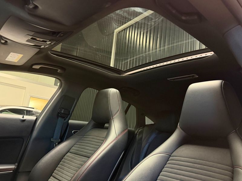 Mercedes CLA220 bild 14