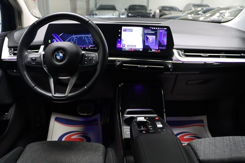 BMW 220 bild 11