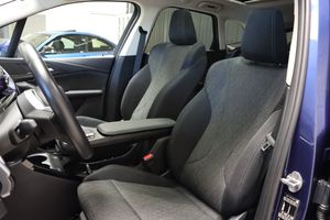 BMW 220 bild 13
