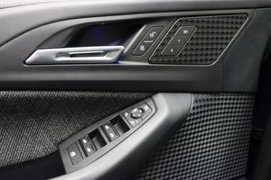 BMW 220 bild 23