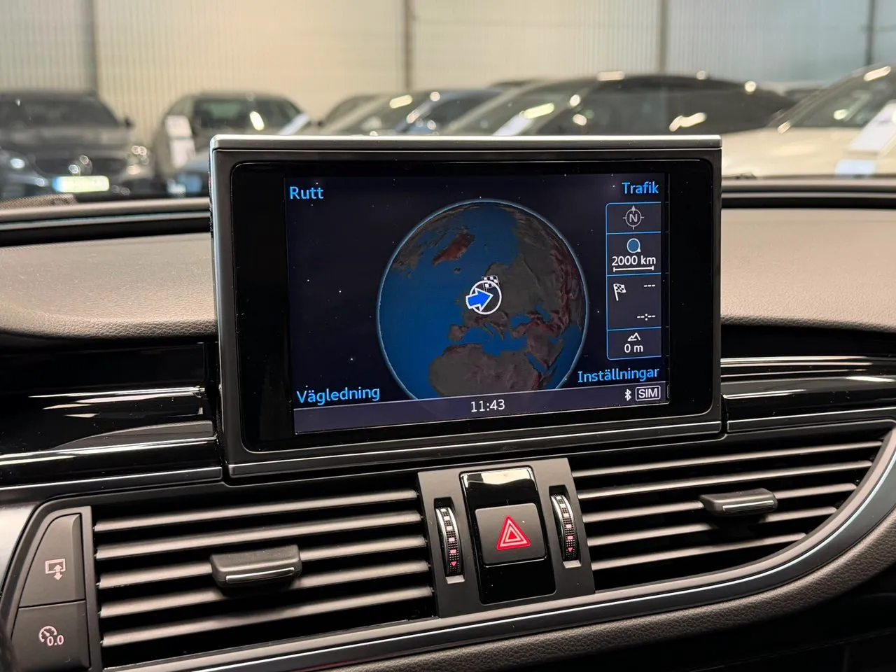Vehicle image 18