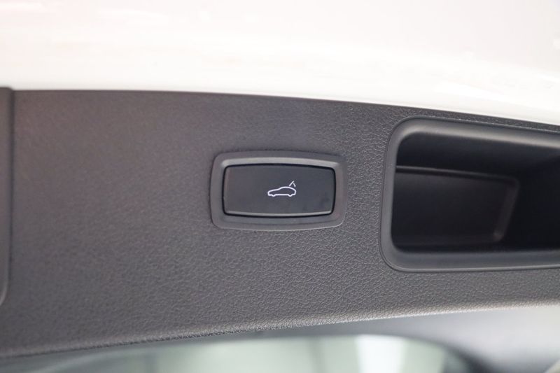 Porsche Macan bild 22