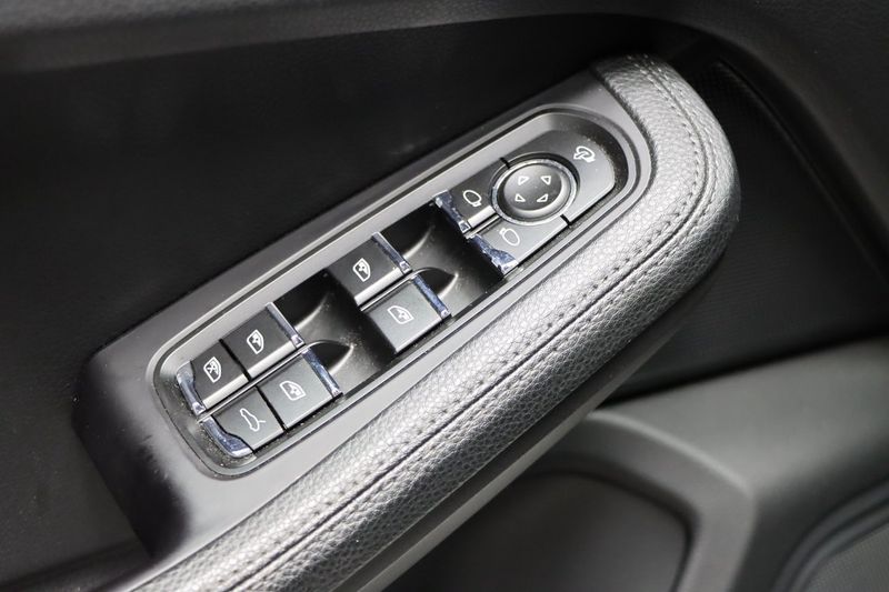 Porsche Macan bild 21