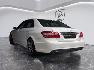 Mercedes E220 bild 4