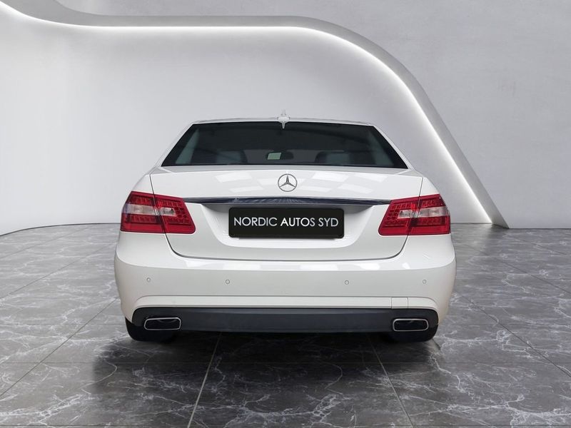 Mercedes E220 bild 5