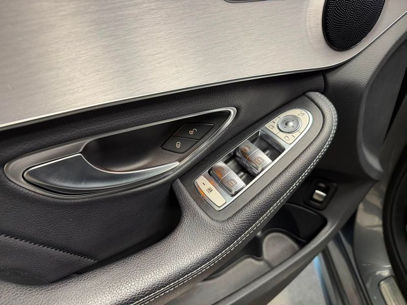 Mercedes C300 bild 17