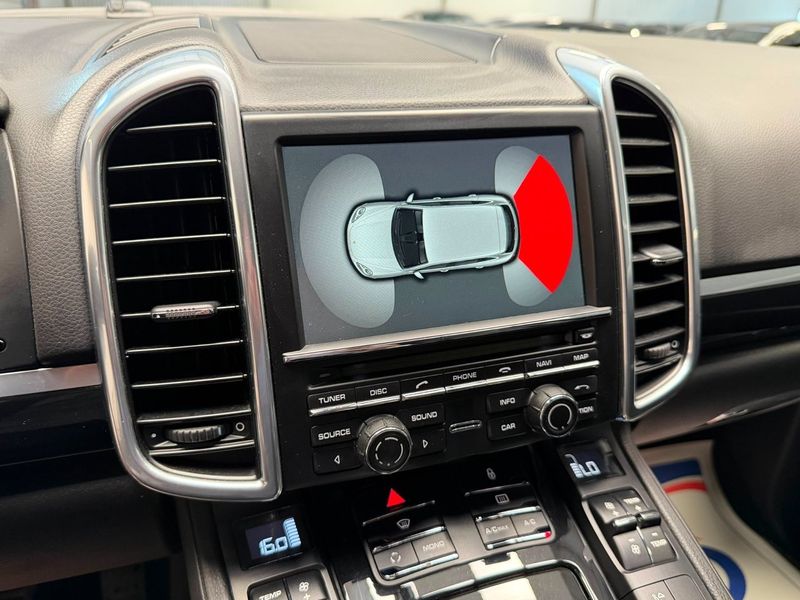 Porsche Cayenne bild 16