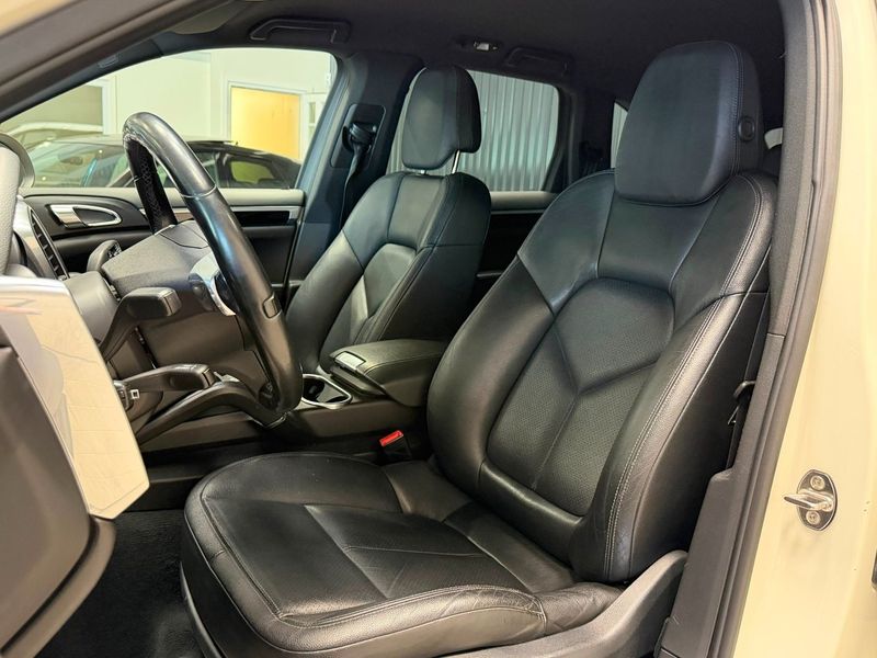 Porsche Cayenne bild 14