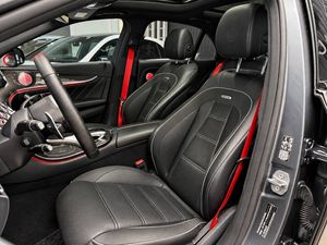 Mercedes E63 AMG bild 13