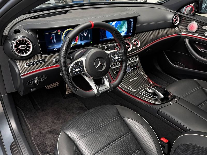 Mercedes E63 AMG bild 12