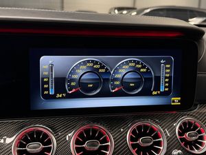 Mercedes E63 AMG bild 22