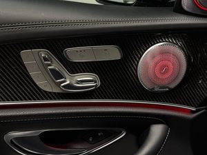 Mercedes E63 AMG bild 29