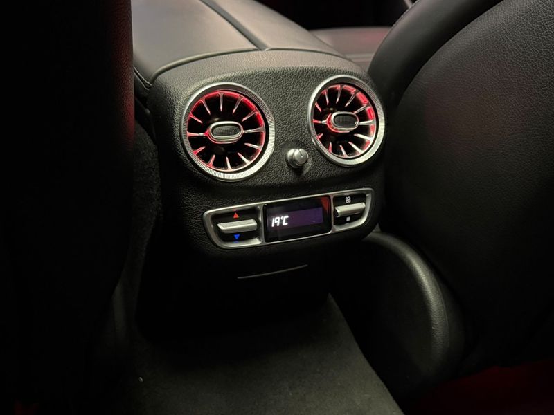Mercedes E63 AMG bild 16