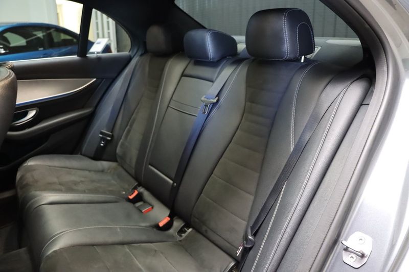 Mercedes E220 bild 16