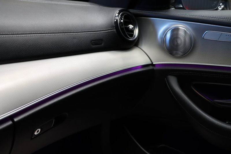 Mercedes E220 bild 24