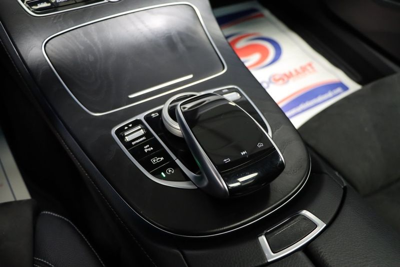 Mercedes E220 bild 17