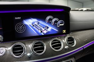 Mercedes E63 AMG bild 29