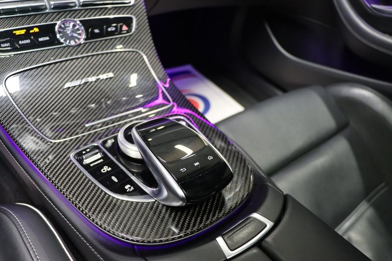 Mercedes E63 AMG bild 19