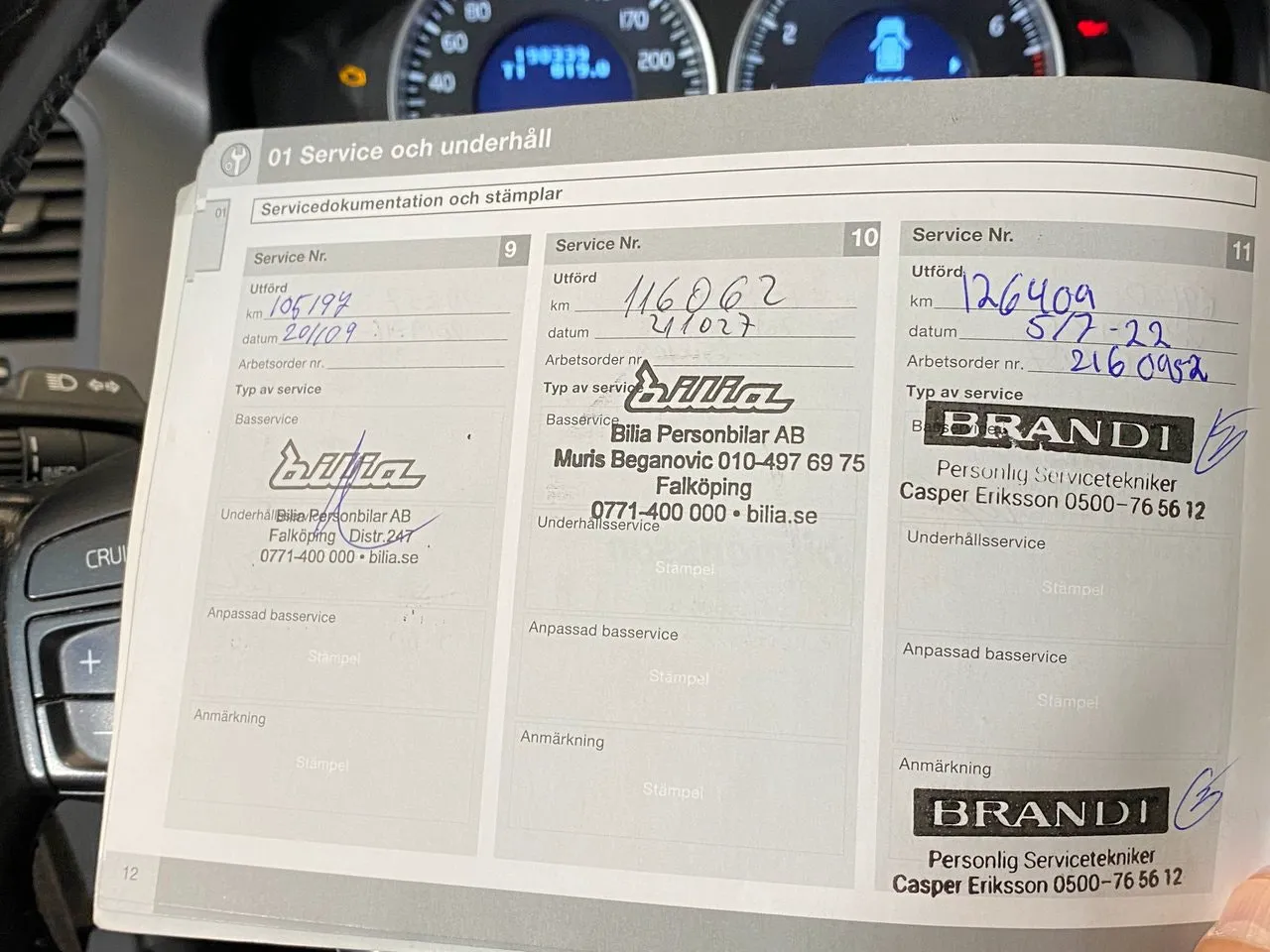 Vehicle image 18