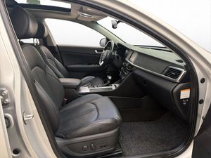 Kia Optima bild 14
