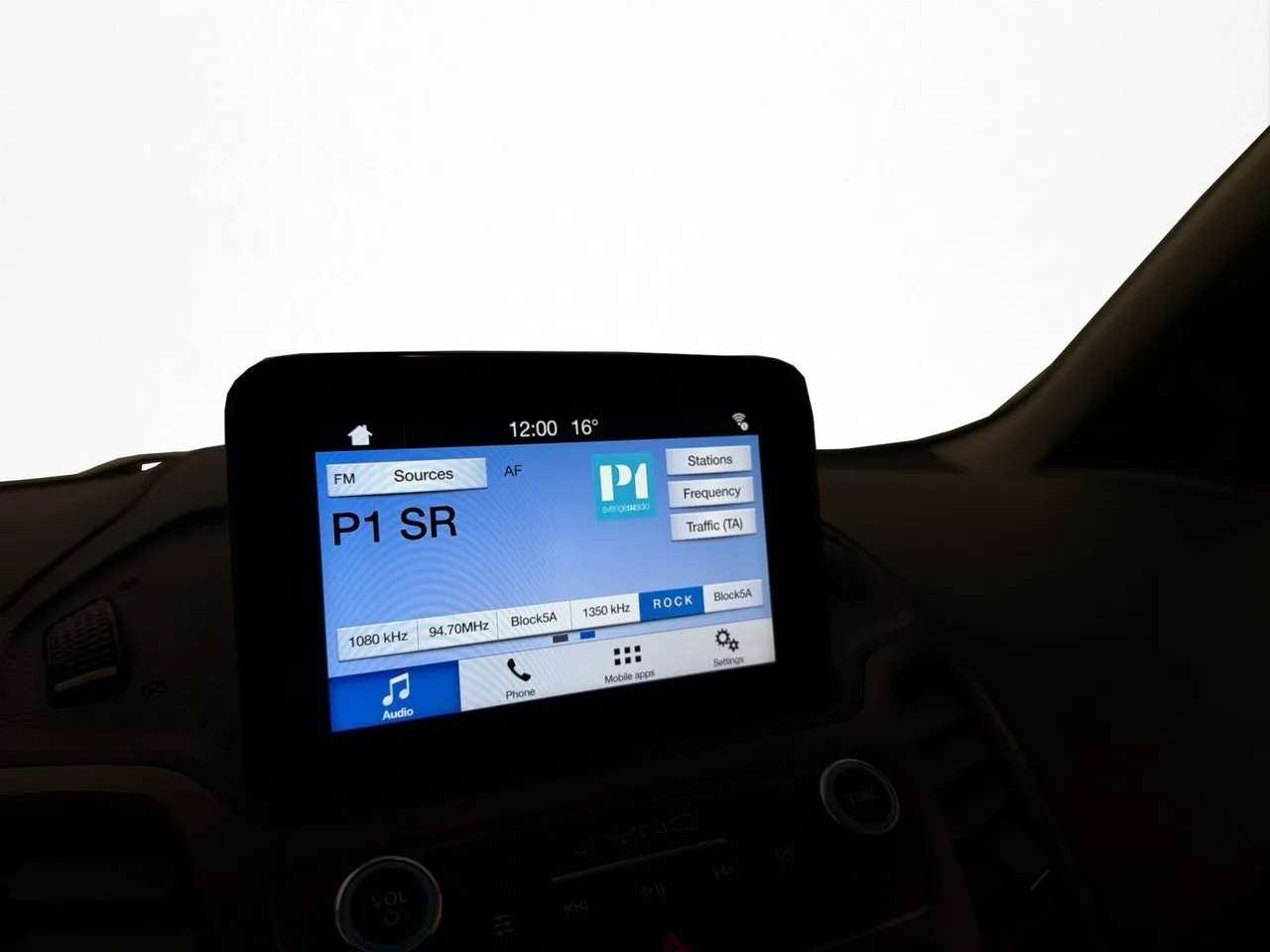 Vehicle image 21