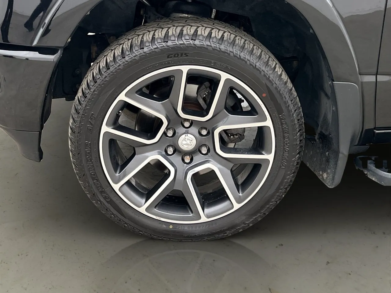 Vehicle image 36