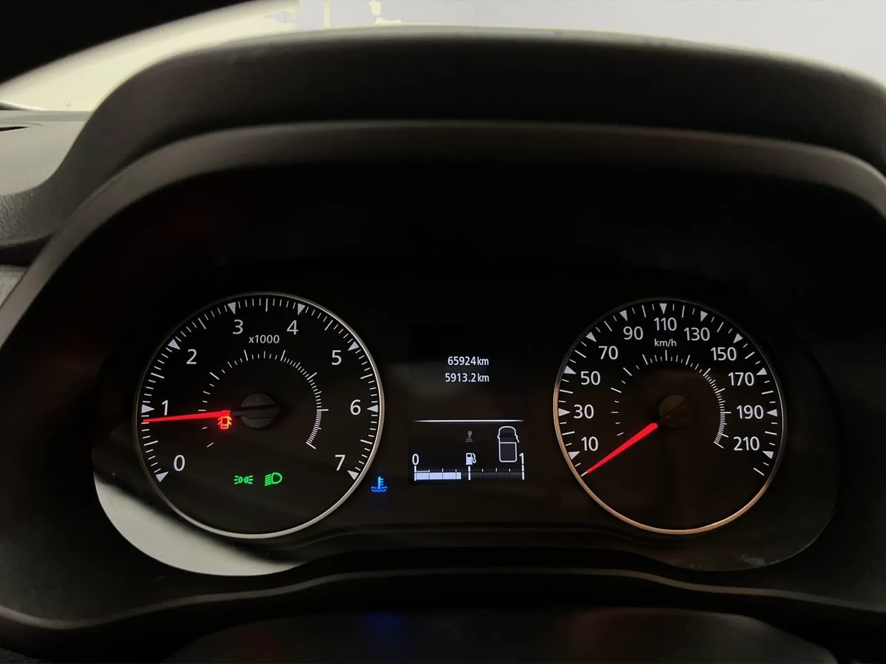 Vehicle image 18