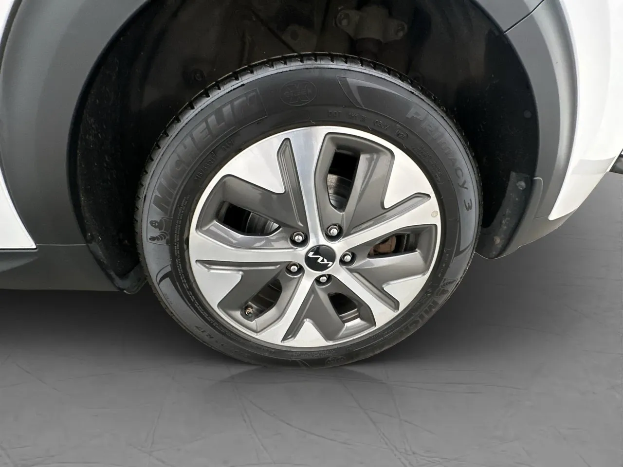 Vehicle image 31