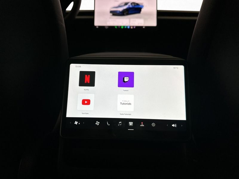 Tesla Model Y bild 28