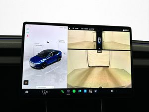 Tesla Model Y bild 18