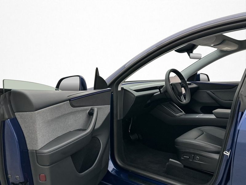 Tesla Model Y bild 11