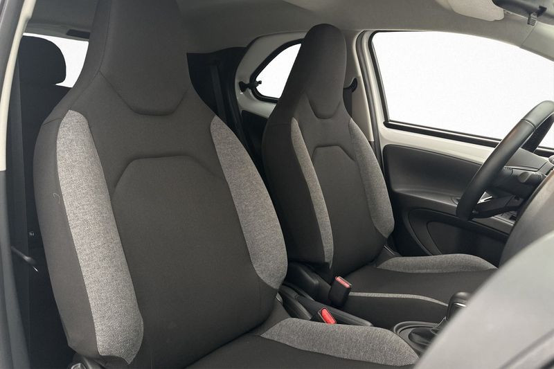 Toyota Aygo X bild 19