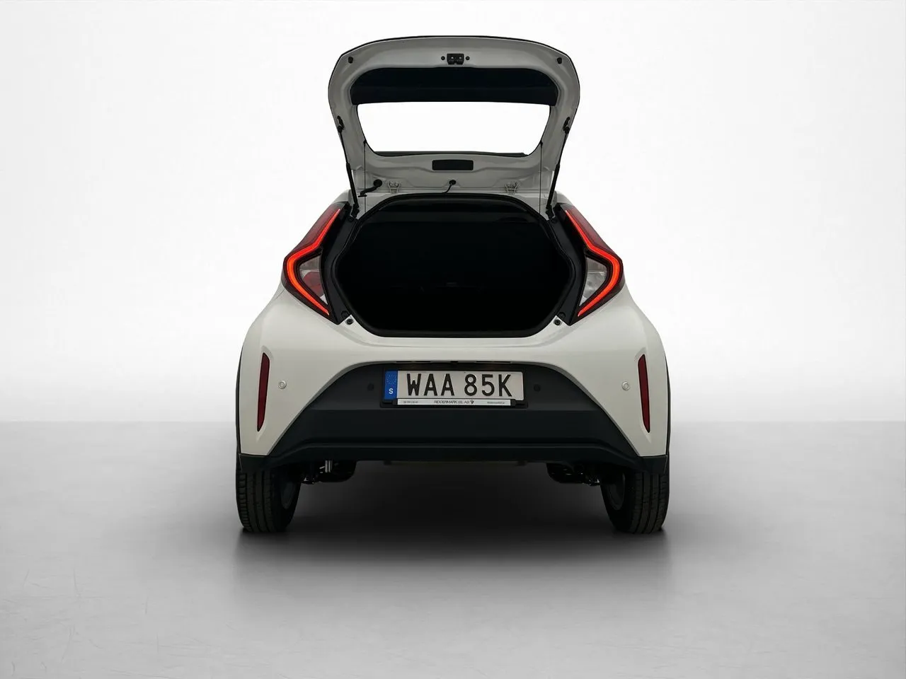 Vehicle image 21