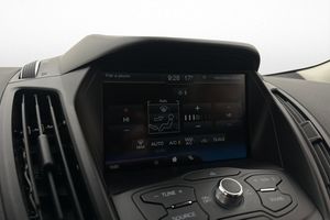 Ford Kuga bild 17