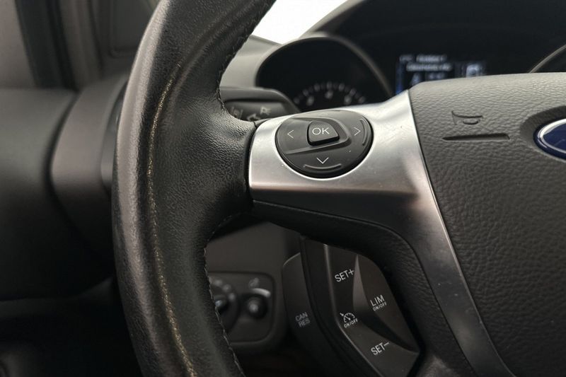 Ford Kuga bild 11