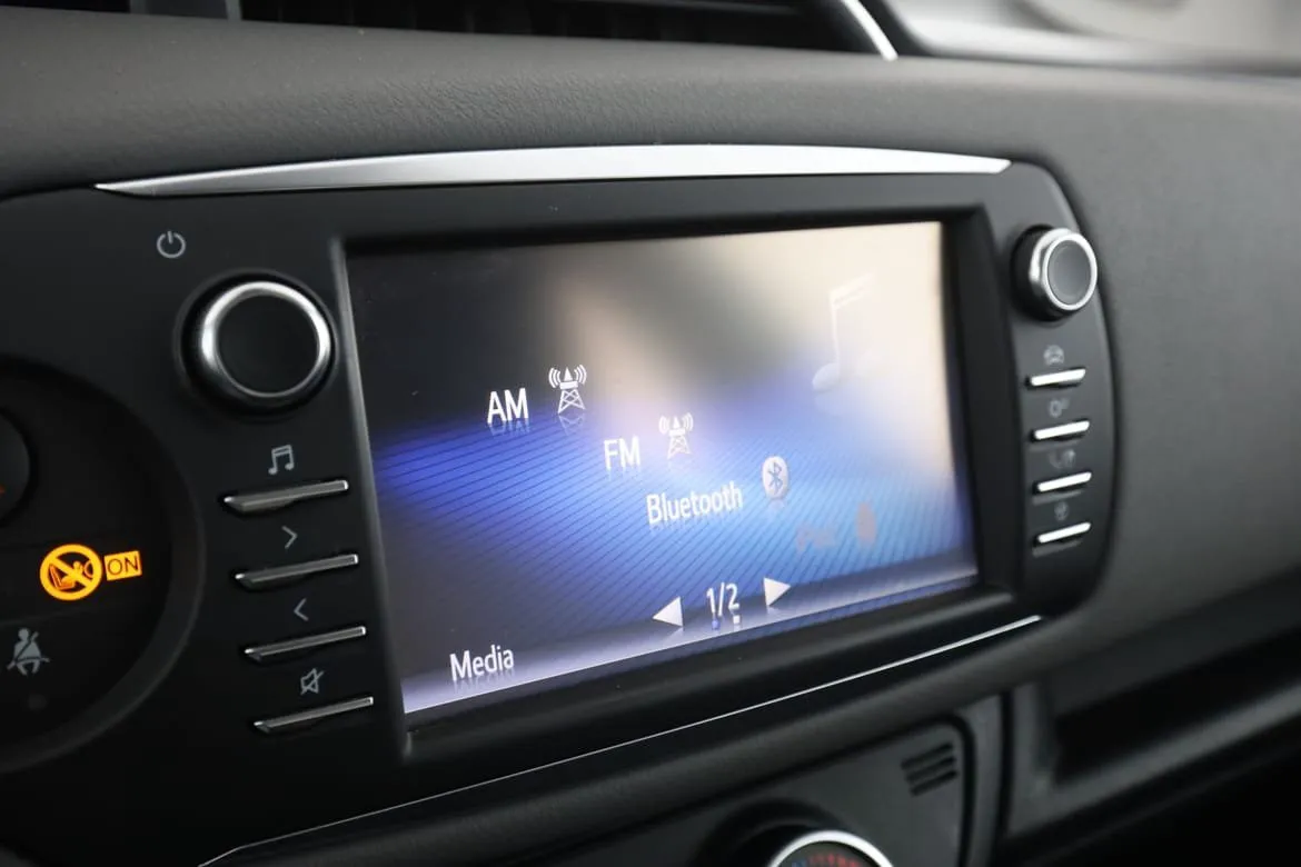 Vehicle image 20