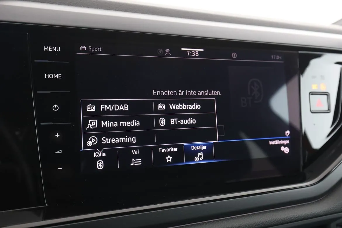 Vehicle image 20