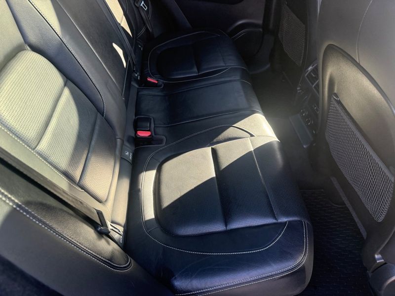 Jaguar F-Pace bild 17
