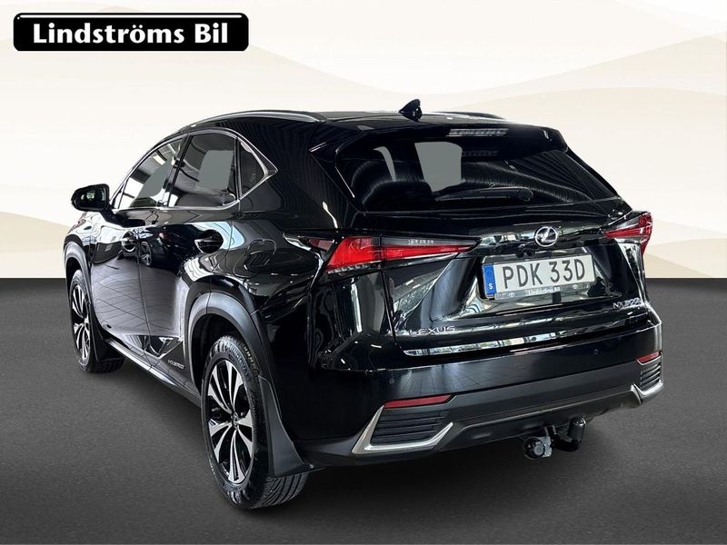 Lexus NX bild 4