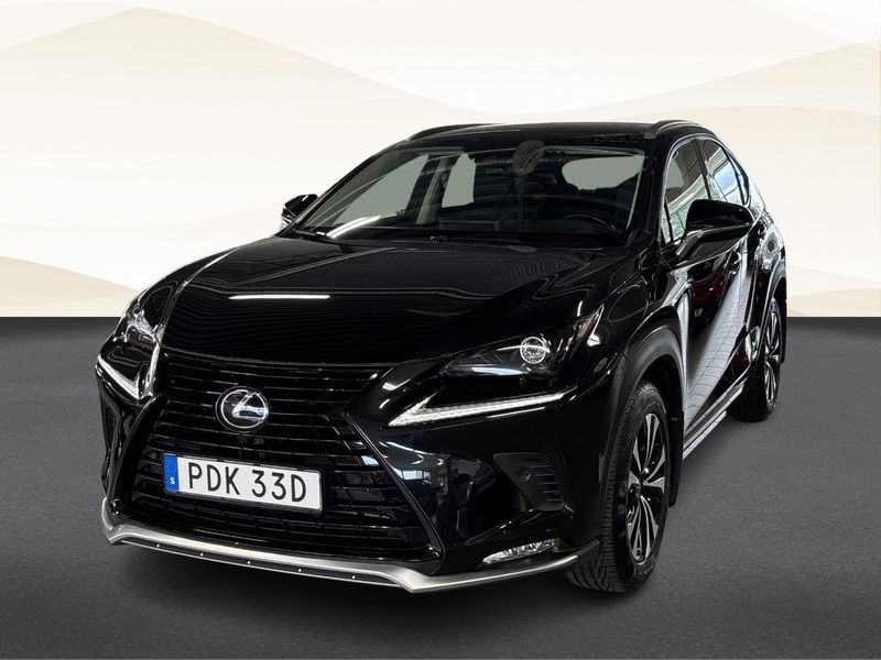 Lexus NX bild 18