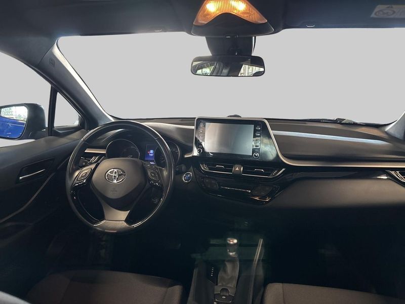 Toyota C-HR bild 12