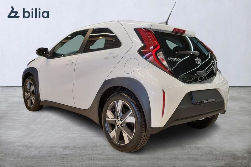 Toyota Aygo X bild 2