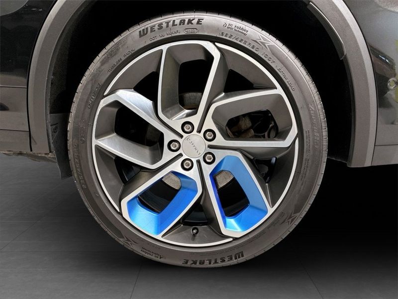 Lynk & Co 01 bild 27