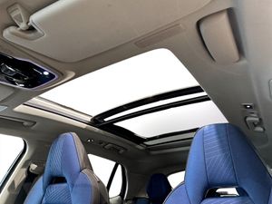 Lynk & Co 01 bild 10