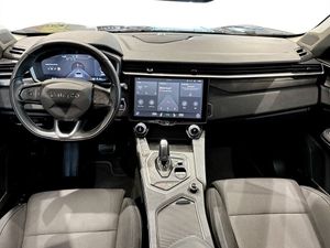 Lynk & Co 01 bild 11