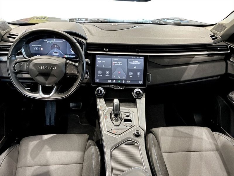 Lynk & Co 01 bild 11